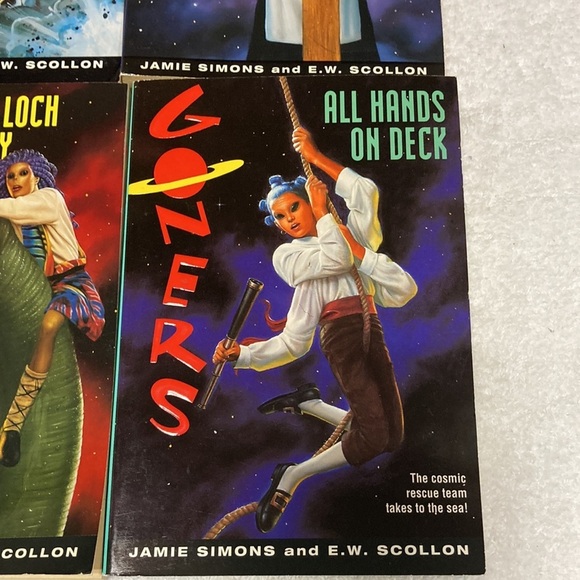 Goners paperback books 3, 6, 7 and 10 90’s - Picture 5 of 9